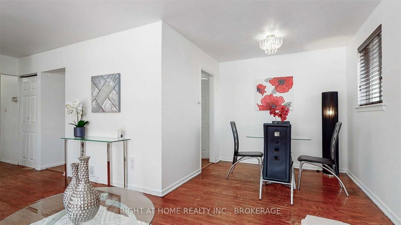 9 Belmont Dr, Brampton, L6T 2K4 | Image 3