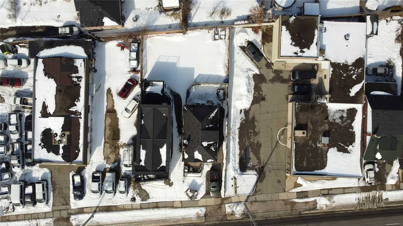 865 Lakeshore Rd E, Mississauga, L5E1E2 | Image 2