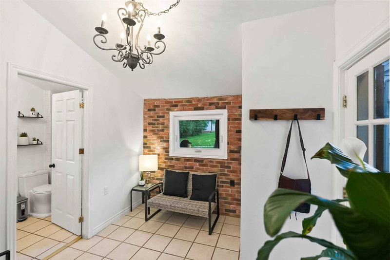 30 Main St N, Milton, L0P1B0 | Image 3