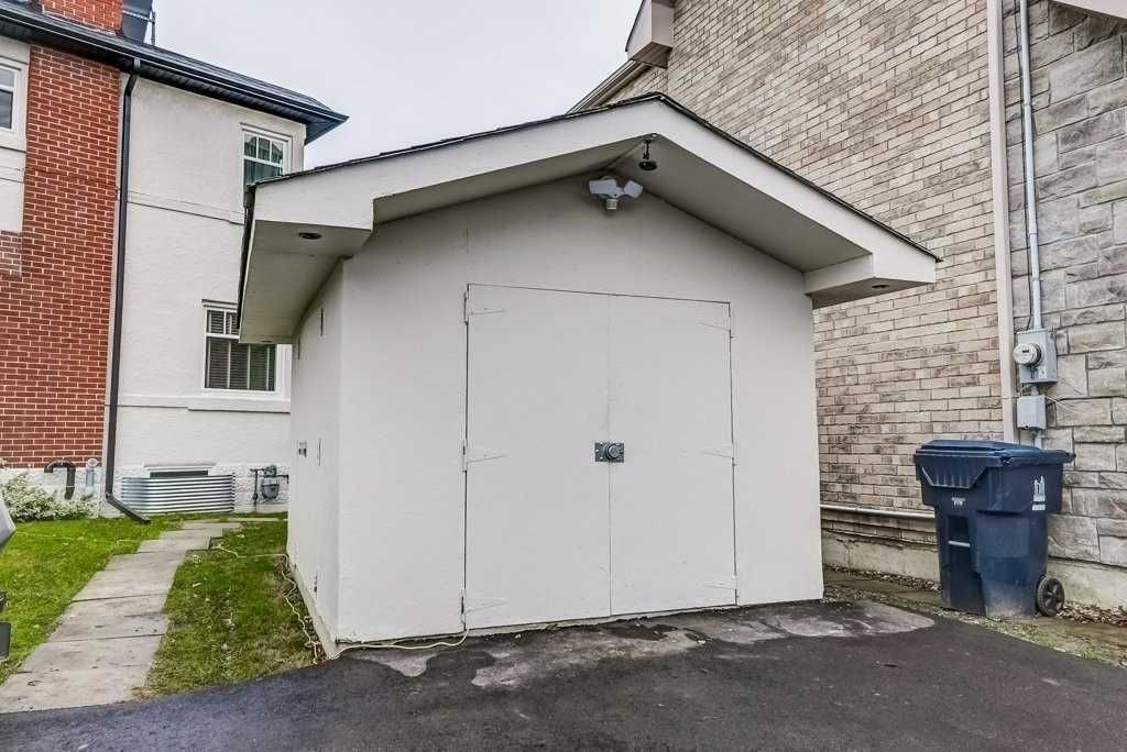 Listing Image 32