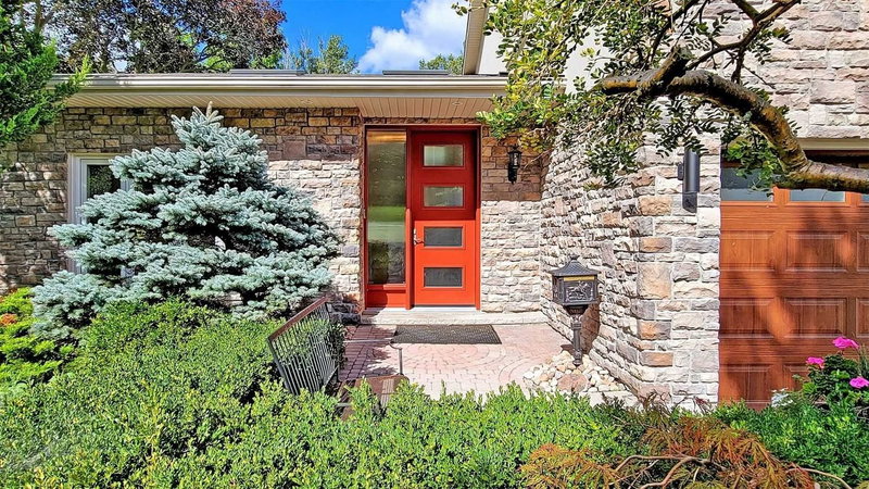 1280 Watersedge Rd, Mississauga, L5J1A1 | Image 2