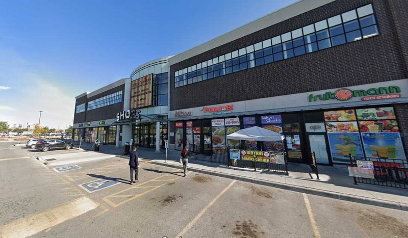 1E 27 - 7205 Goreway Dr, Mississauga, L4T2T9 | Image 3