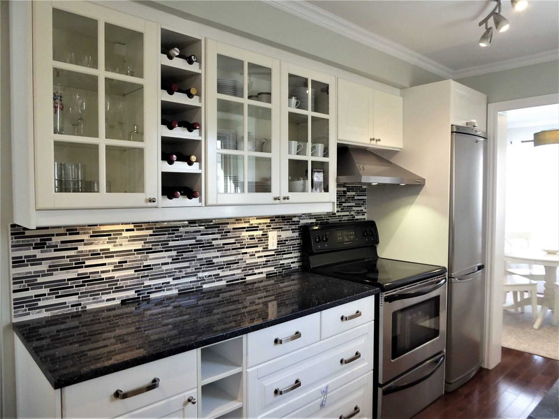 3976 Taffey Cres, Mississauga, L5L2A7 | Image 3