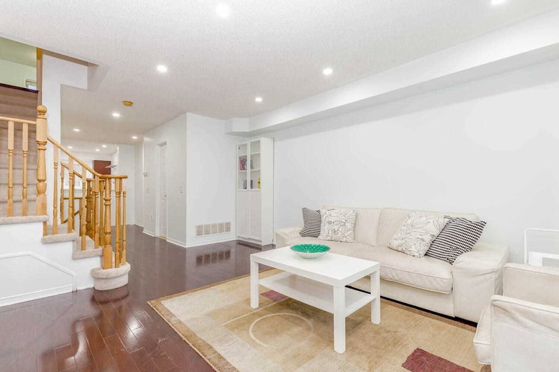 26 - 50 Strathaven Dr, Mississauga, L5R4E7 | Image 2