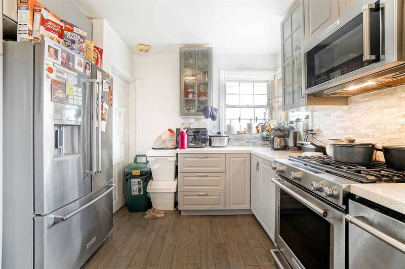 3 Jasmine Rd, Toronto, M9M 2P8 | Image 2