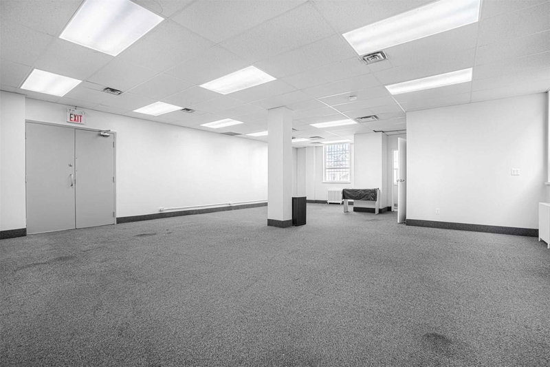 202 - 2150 Bloor St W, Toronto, M6S1M8 | Image 3