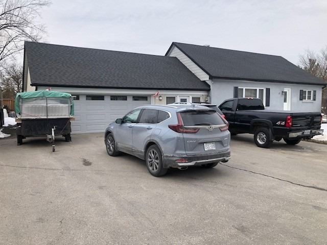 17 Norton Blvd, Caledon, L7E2C6 | Image 2