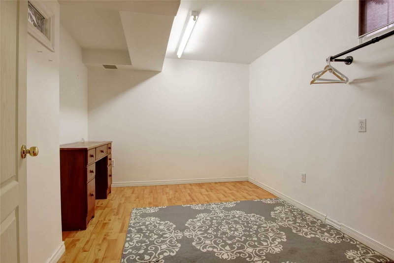 Bsmt - 3474 Covent Cres, Mississauga, L5M 7K7 | Image 3