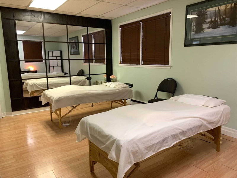 205 Queen St S, Mississauga, L5M1L4 | Image 3