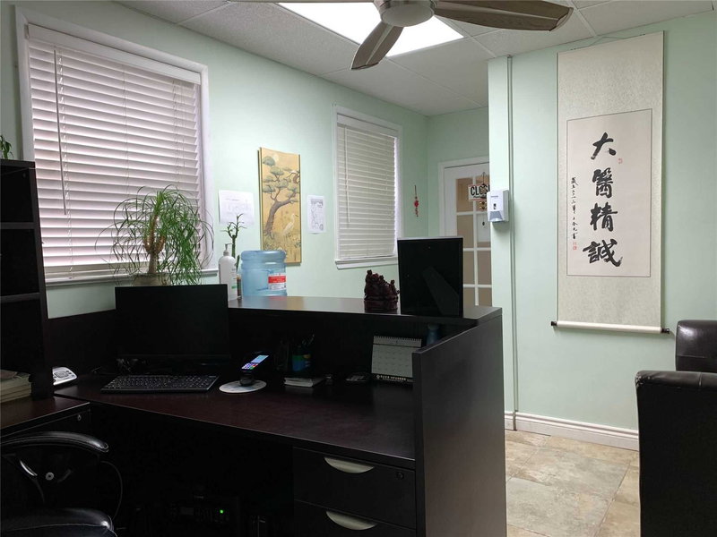 205 Queen St S, Mississauga, L5M1L4 | Image 2