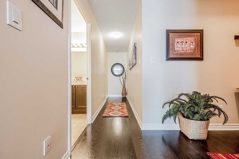 1301 - 3865 Lake Shore Blvd W, Toronto, M8W1R4 | Image 2