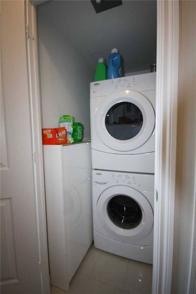 Unit 405 — 80 Marine Parade Dr, Toronto - Mimico image-0-1