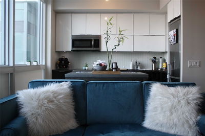 Unit 405 — 80 Marine Parade Dr, Toronto - Mimico image-0-3