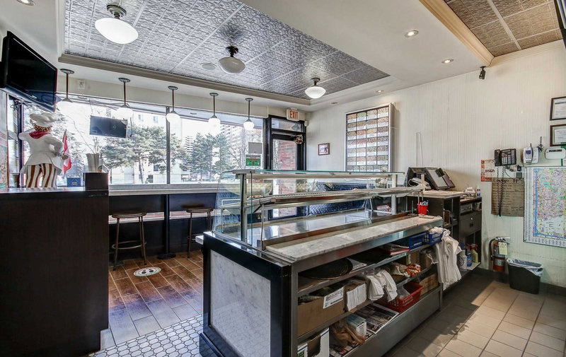 4986 Dundas St W, Toronto, M9A1B7 | Image 3