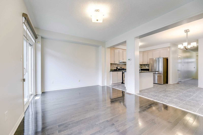 2278 Stone Glen Cres, Oakville, L6M0C8 | Image 3