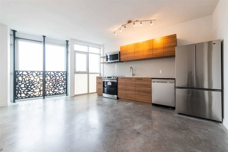 3A - 3333 Dundas St W, Toronto, M6P2A6 | Image 2