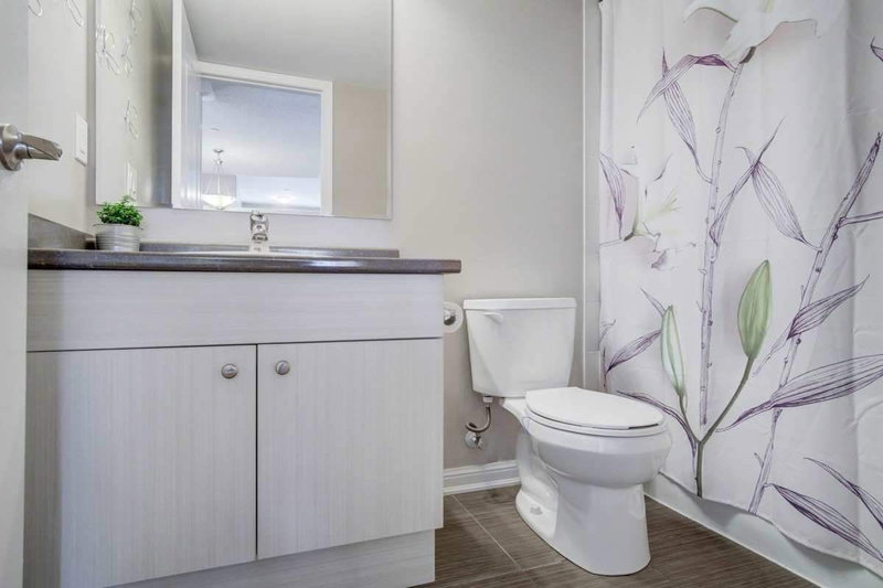 203 - 1005 Nadalin Hts, Milton, L9T8R4 | Image 2