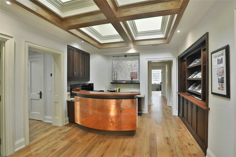 1440 Hurontario St, Mississauga, L5G3H4 | Image 2