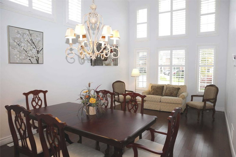 5041 Dryden Ave, Burlington, L7L6G8 | Image 2