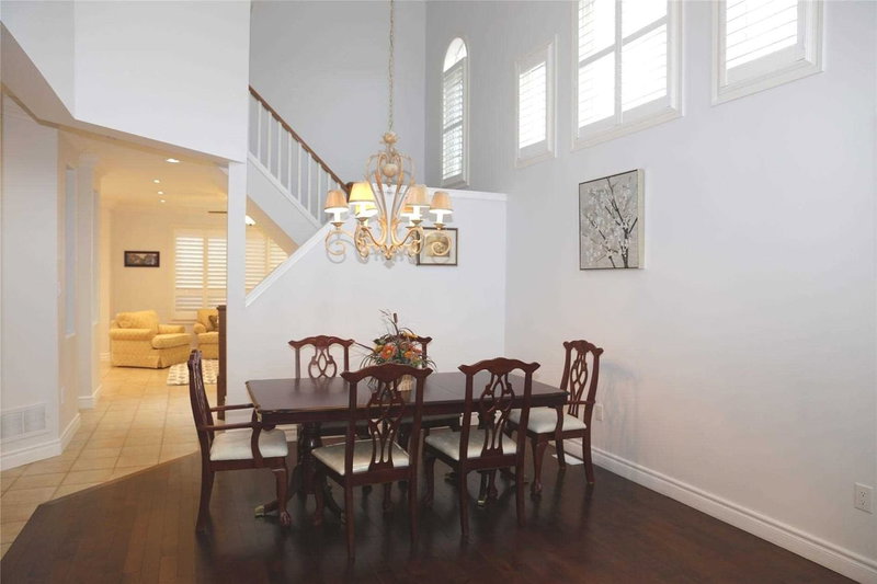 5041 Dryden Ave, Burlington, L7L6G8 | Image 3