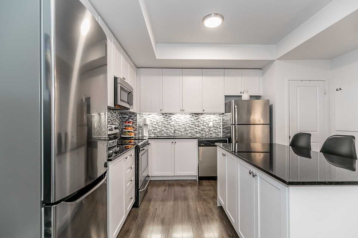 Townhouse sold at 4B-867 Wilson Avenue, Toronto, Ontario, M3K0A4 - Downsview-Roding-CFB - MLS: W5556653