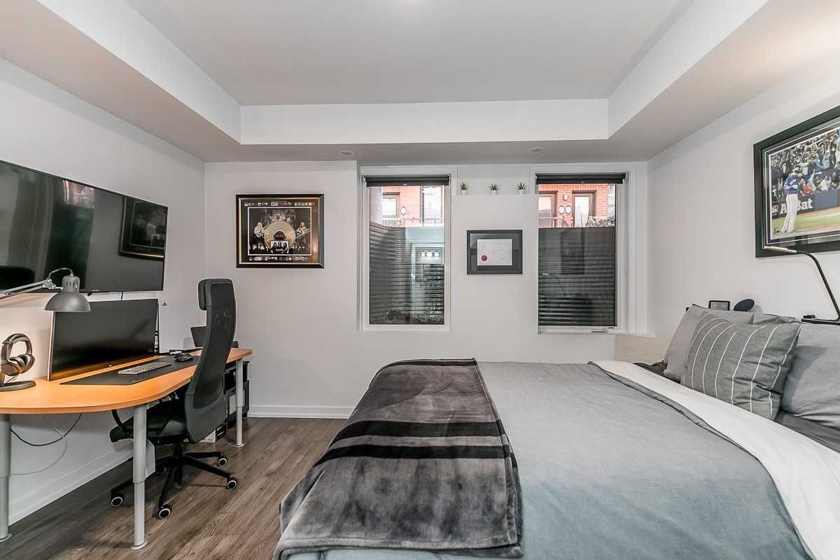 Townhouse sold at 4B-867 Wilson Avenue, Toronto, Ontario, M3K0A4 - Downsview-Roding-CFB - MLS: W5556653