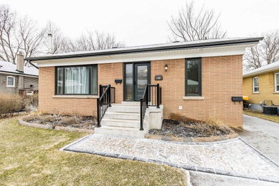 Detached House sold at 10 Elizabeth Street, Halton Hills, Ontario, L7G3K2 - Georgetown - MLS: W5557611