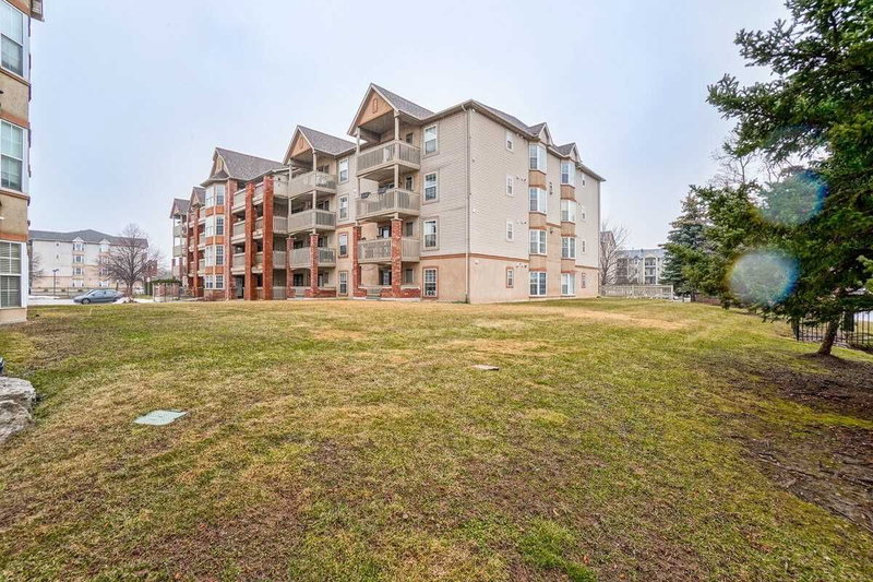 111 - 4003 Kilmer Dr, Burlington, L7M4M1 | Image 2