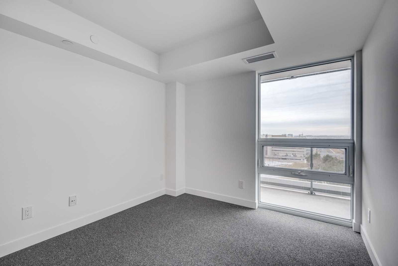 1006 - 160 Flemington Rd, Toronto, M6A1N6 | Image 2