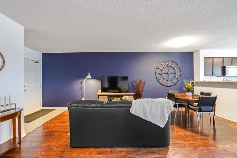 305 - 1390 Main St E, Milton, L9T 7S9 | Image 2