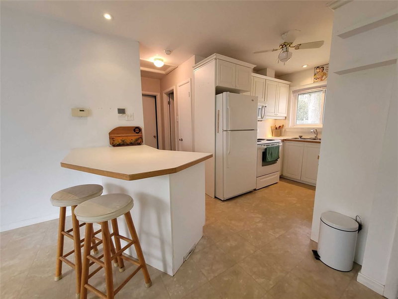 66 Bythia St, Orangeville, L9W2S5 | Image 2