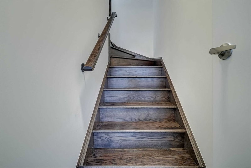 2 - 4 Wild Rose Gdns, Toronto, M6L0A5 | Image 2