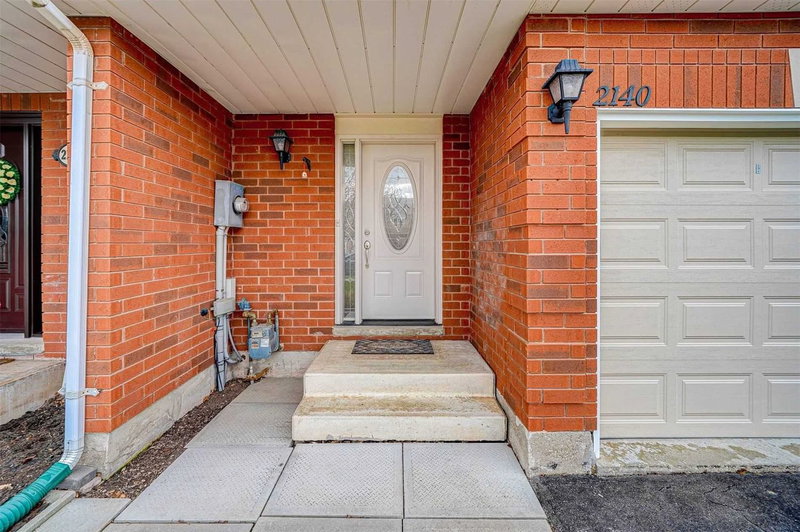 2140 Oakpoint Rd, Oakville, L6M 3N2 | Image 2