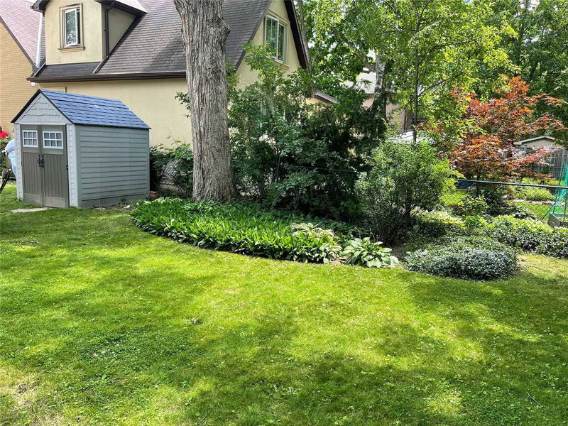 230 Martin Grove Rd, Toronto, M9B4L4 | Image 2