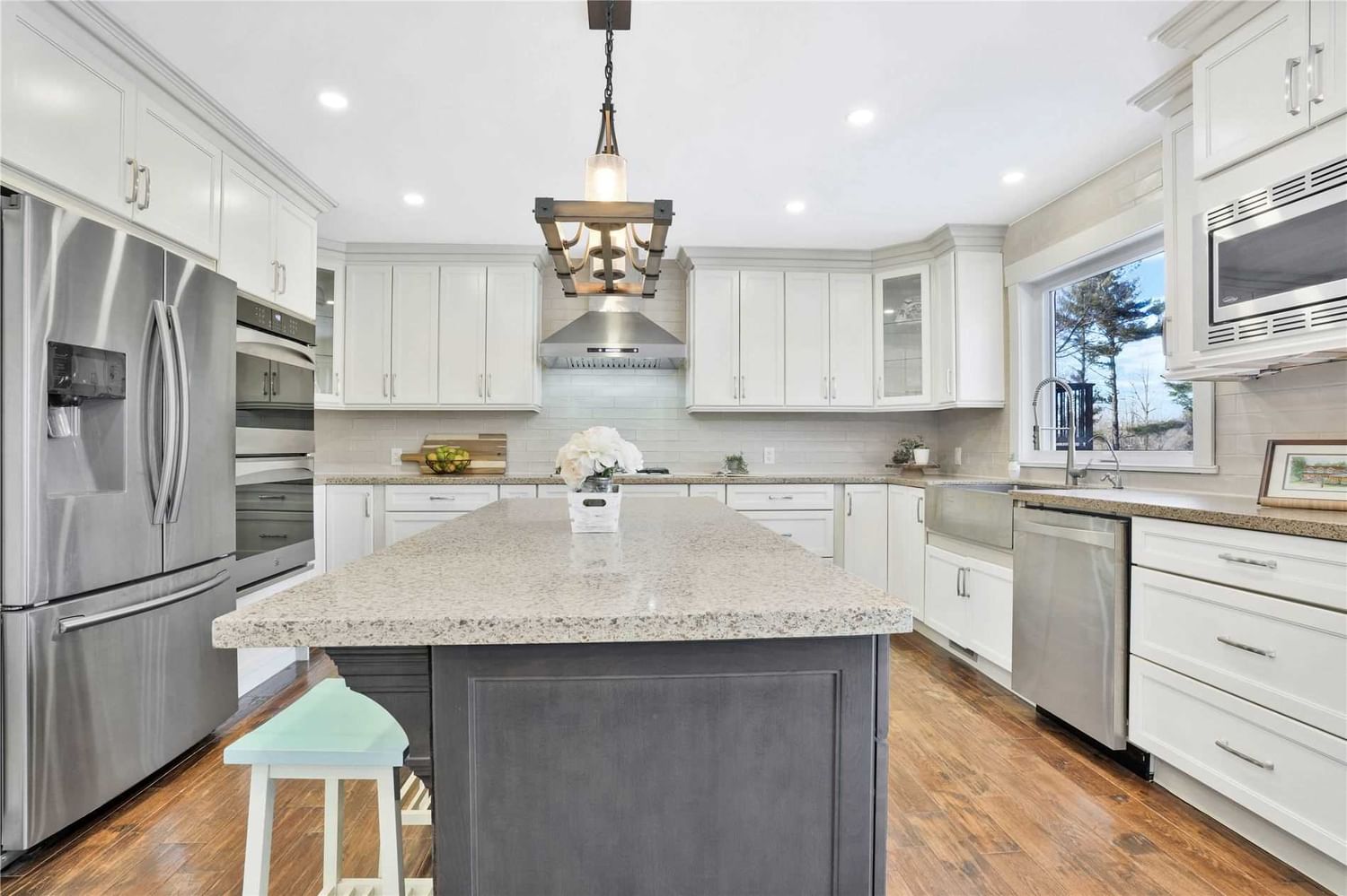 Detached House sold at 67 Credit Road, Caledon, Ontario, L7C3J3 - Cheltenham - MLS: W5584553