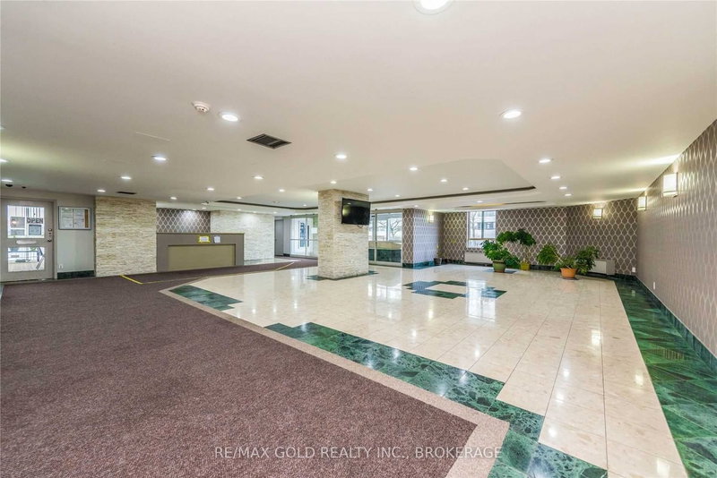 1108 - 41 Markbrook Lane, Toronto, M9V 5E6 | Image 3