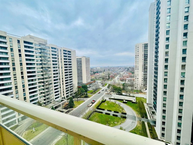 1205 - 360 Ridelle Ave, Toronto, M6B1K1 | Image 2