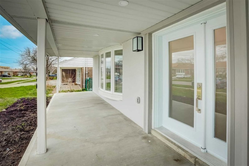 83 Shendale Dr, Toronto, M9W2B6 | Image 2