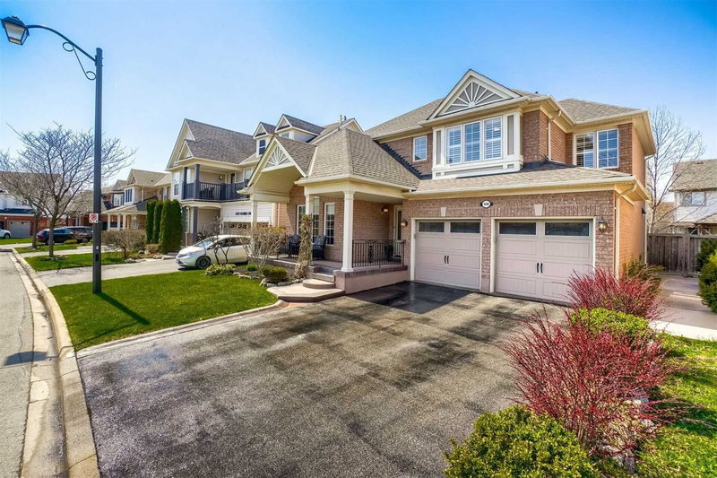 1688 Norris Circ, Milton, L9T6A3 | Image 3