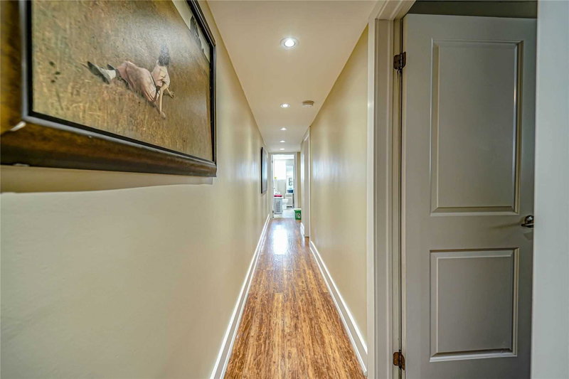 7 Auburn Ave, Toronto, M6H2L6 | Image 2