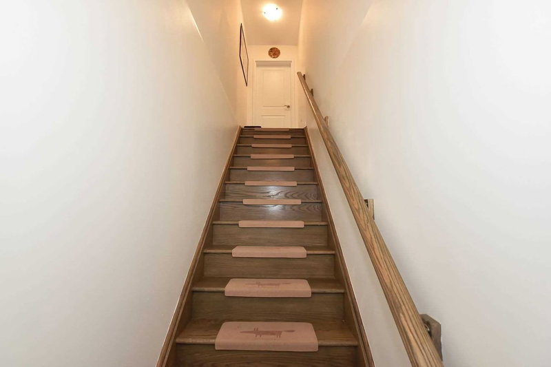 89 - 100 Parrotta Dr, Toronto, M9M0B5 | Image 3