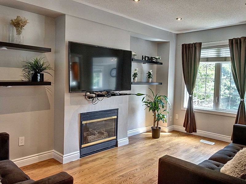 5380 Floral Hill Cres, Mississauga, L5V1V3 | Image 3