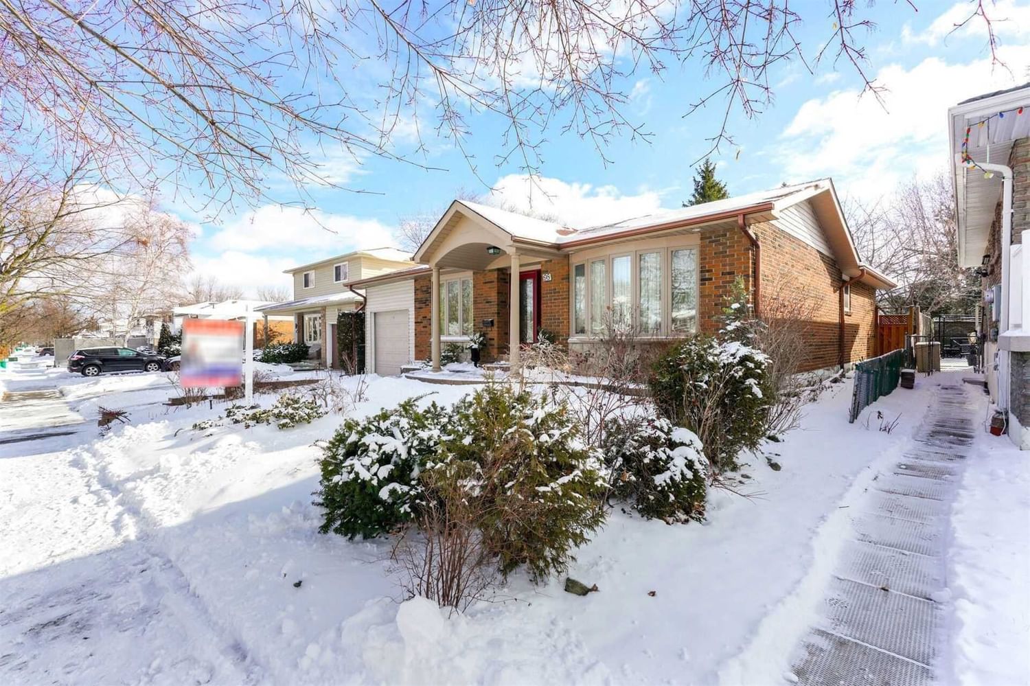 Detached House leased at 98 Ambleside Drive, Brampton, Brampton South, L6Y1B9 - MLS: W5603729