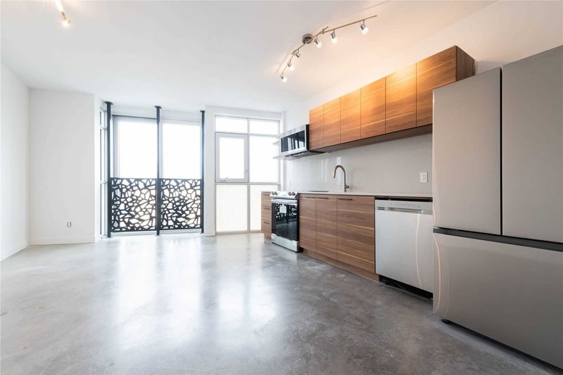 3A - 3333 Dundas St W, Toronto, M6P2A6 | Image 3