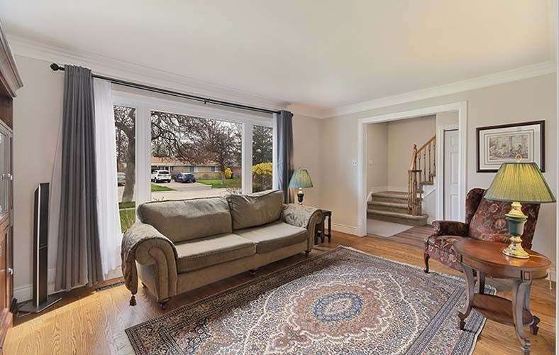 Listing Image 7
