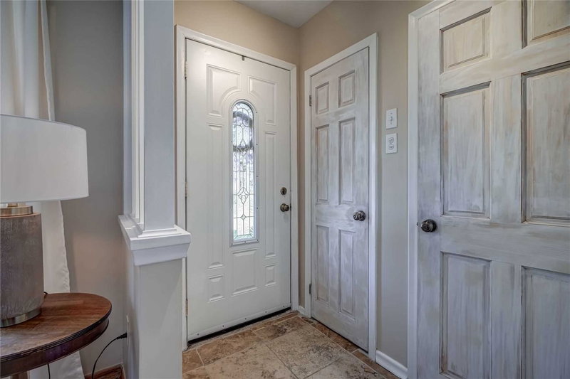 10 Wanita Rd, Mississauga, L5G1B1 | Image 3