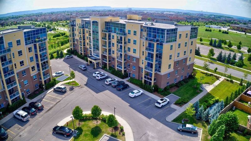 414 - 1421 Costigan Rd, Milton, L9T 2N4 | Image 2