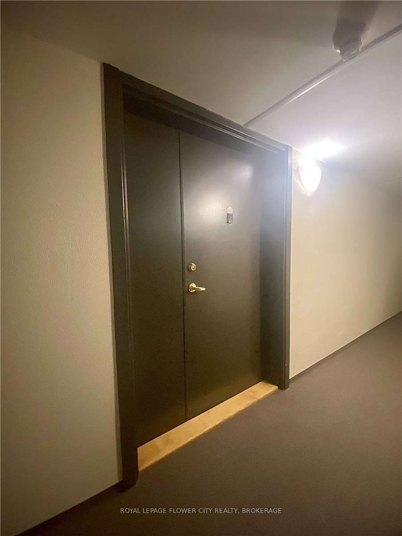 505 - 6720 Glen Erin Dr, Mississauga, L5N 3K8 | Image 2