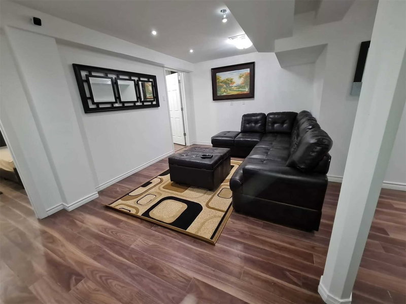 Bsmt - 7153 Village Walk, Mississauga, L5W 1X2 | Image 2