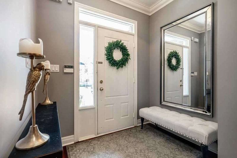 115 St Lawrence Dr, Mississauga, L5G4V2 | Image 3